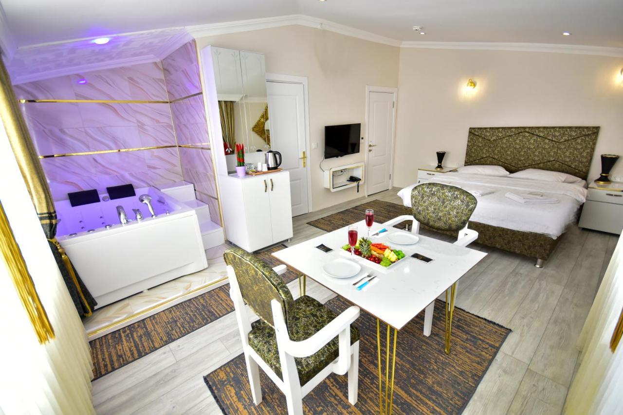 Loca Suit Life Airport Hotel Istanboel Buitenkant foto