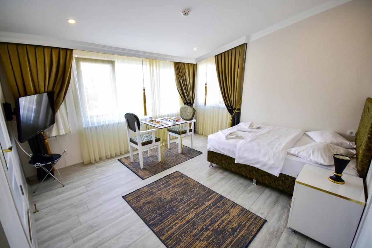 Loca Suit Life Airport Hotel Istanboel Buitenkant foto