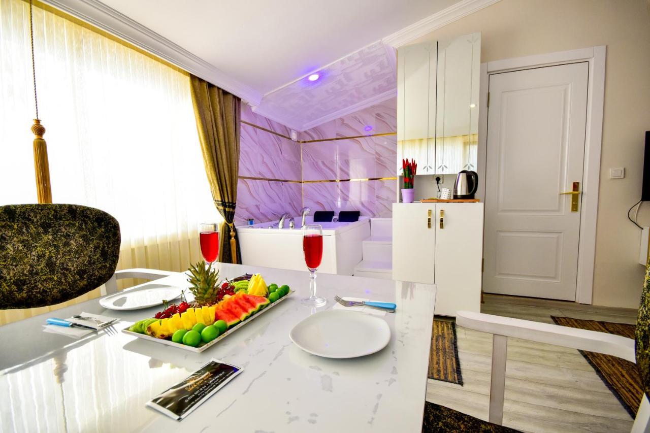 Loca Suit Life Airport Hotel Istanboel Buitenkant foto